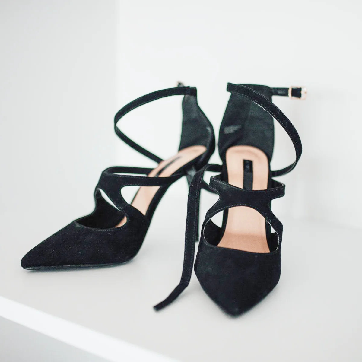 Aria Noir Heels