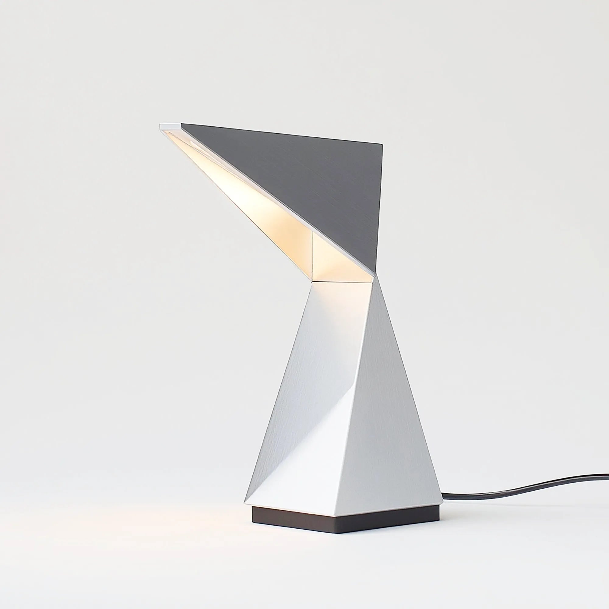 Geometric Accent Lamp