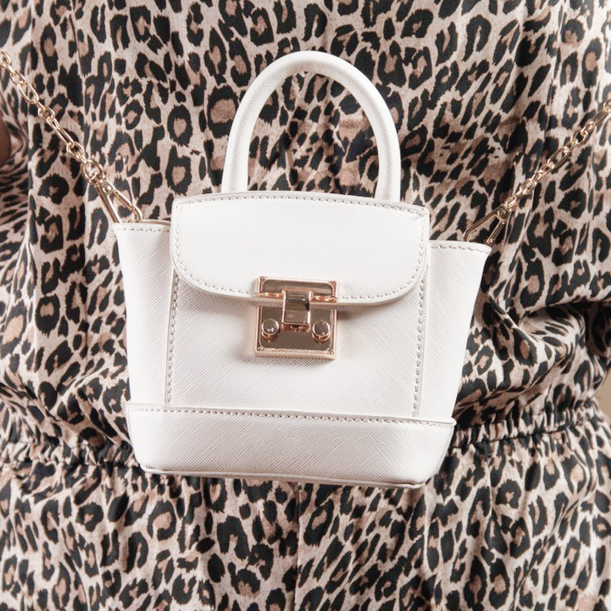 Elara Belle Satchel