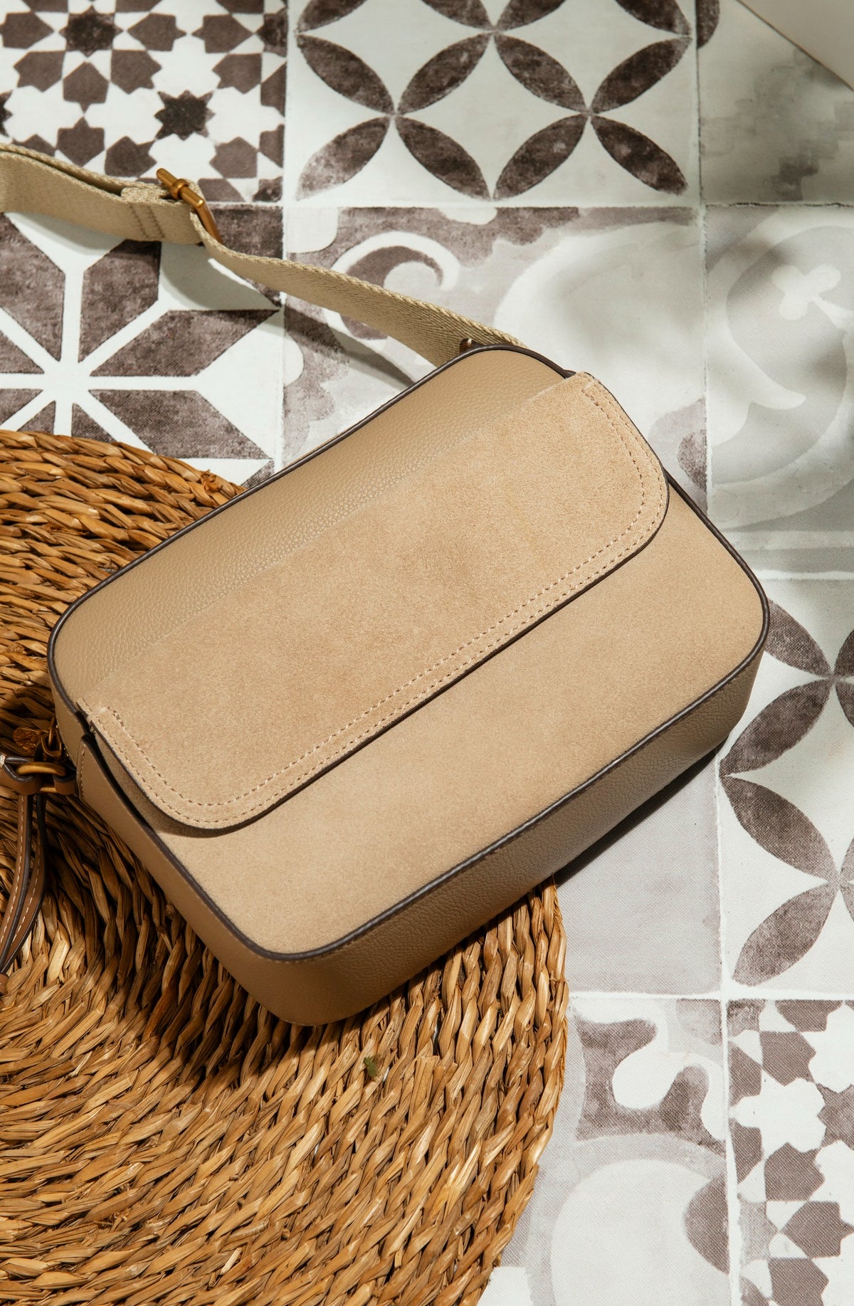 Sienna Voyage Crossbody