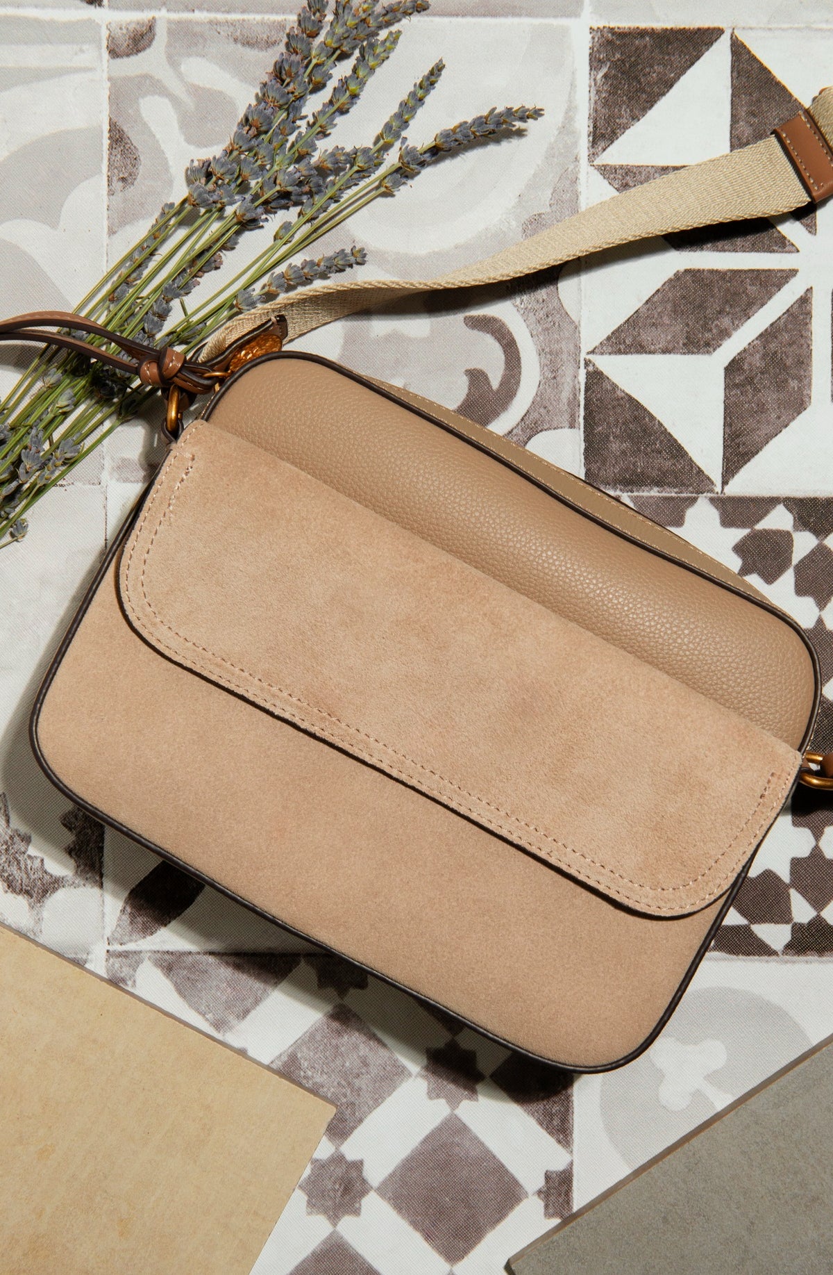 Sienna Voyage Crossbody