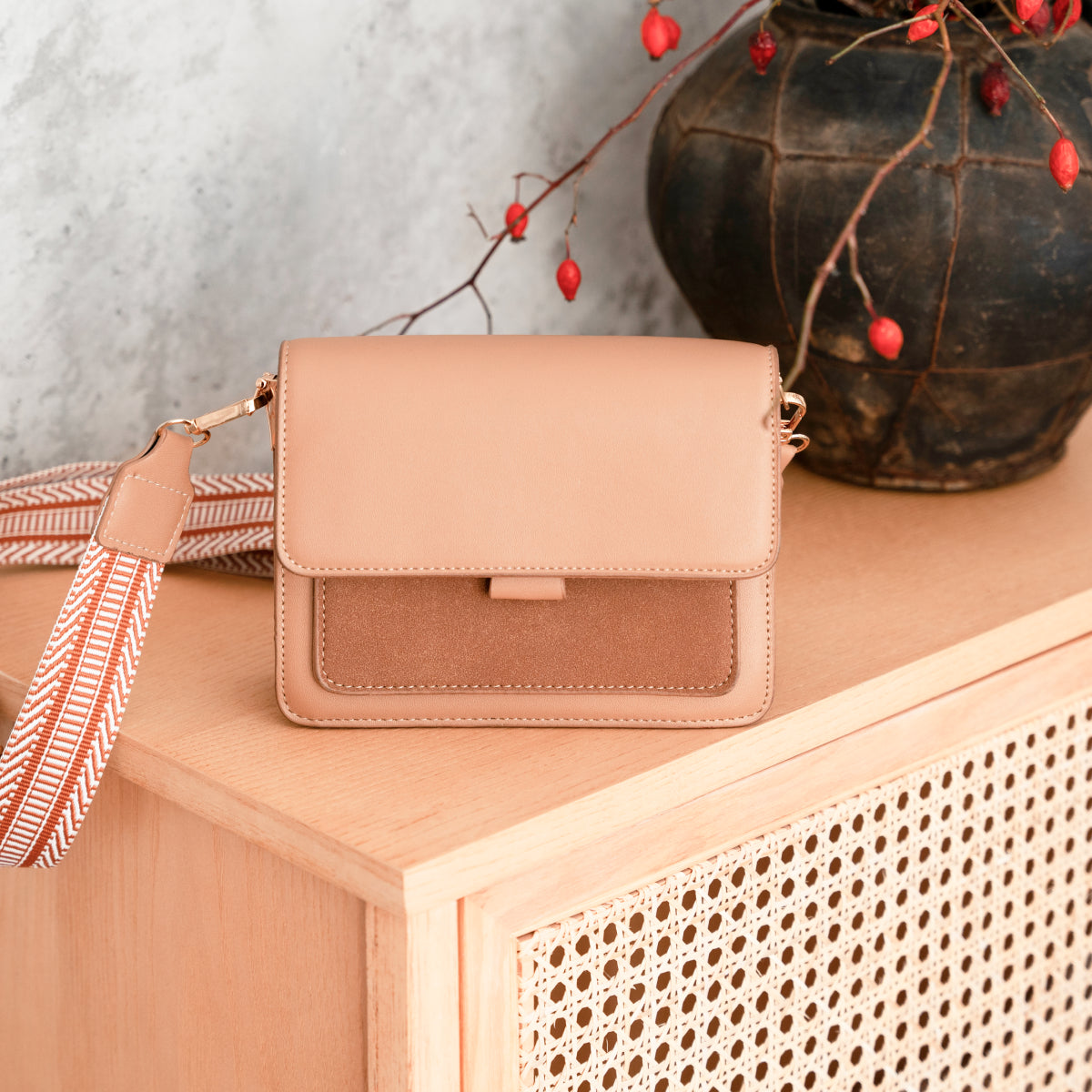 Rosalyn Atelier Box Bag