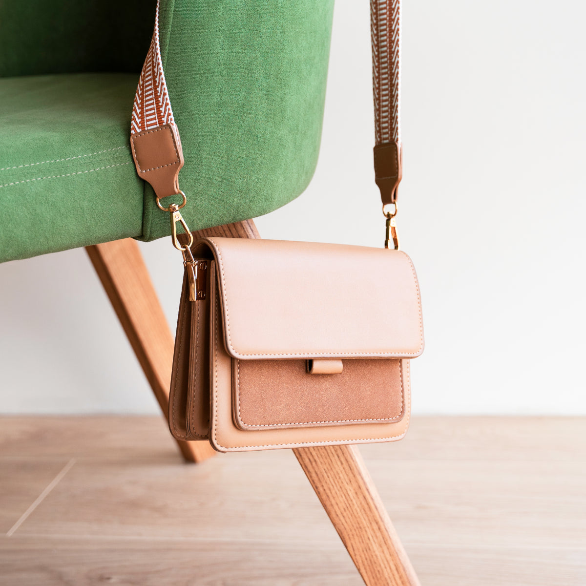 Rosalyn Atelier Box Bag