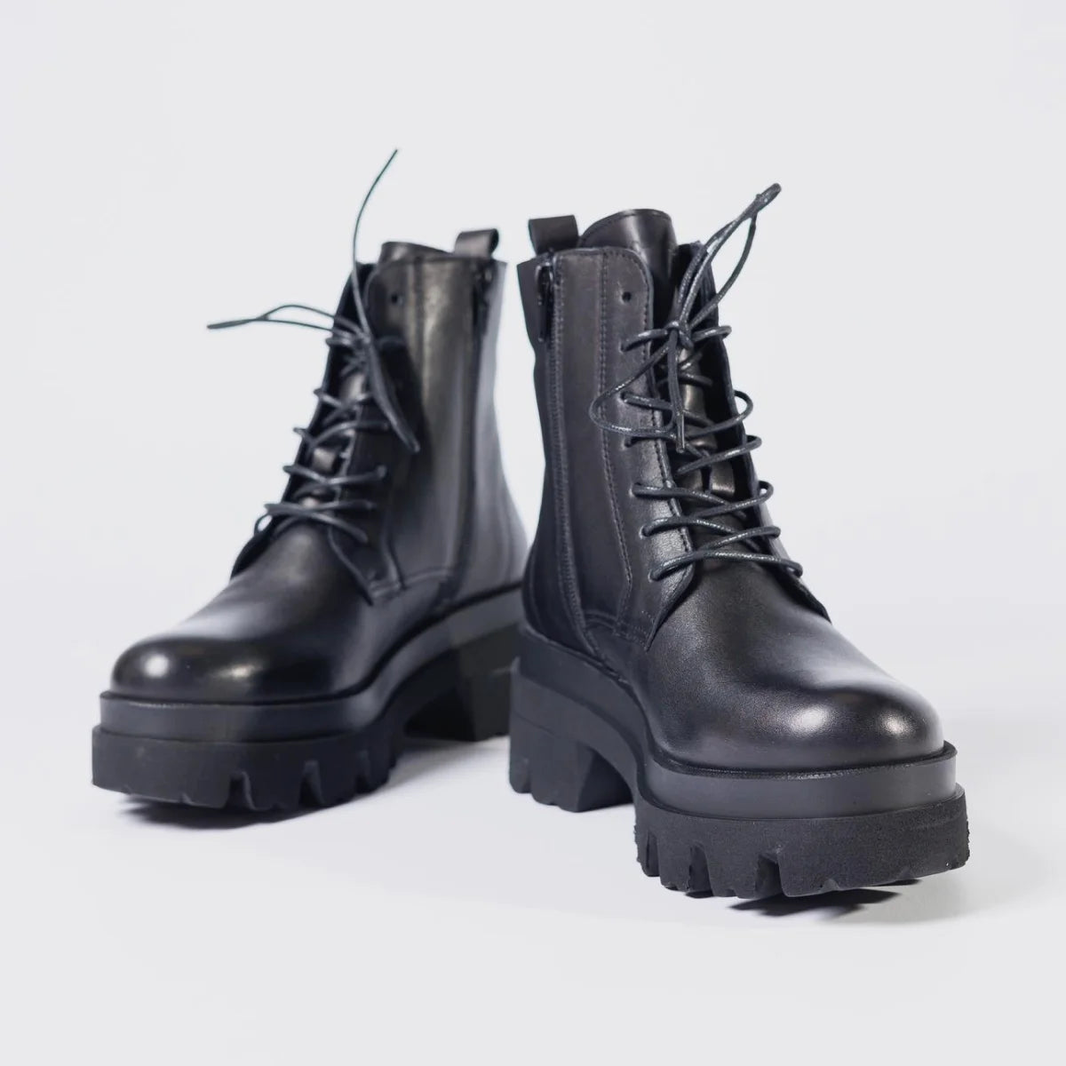 Vetra Combat Boots